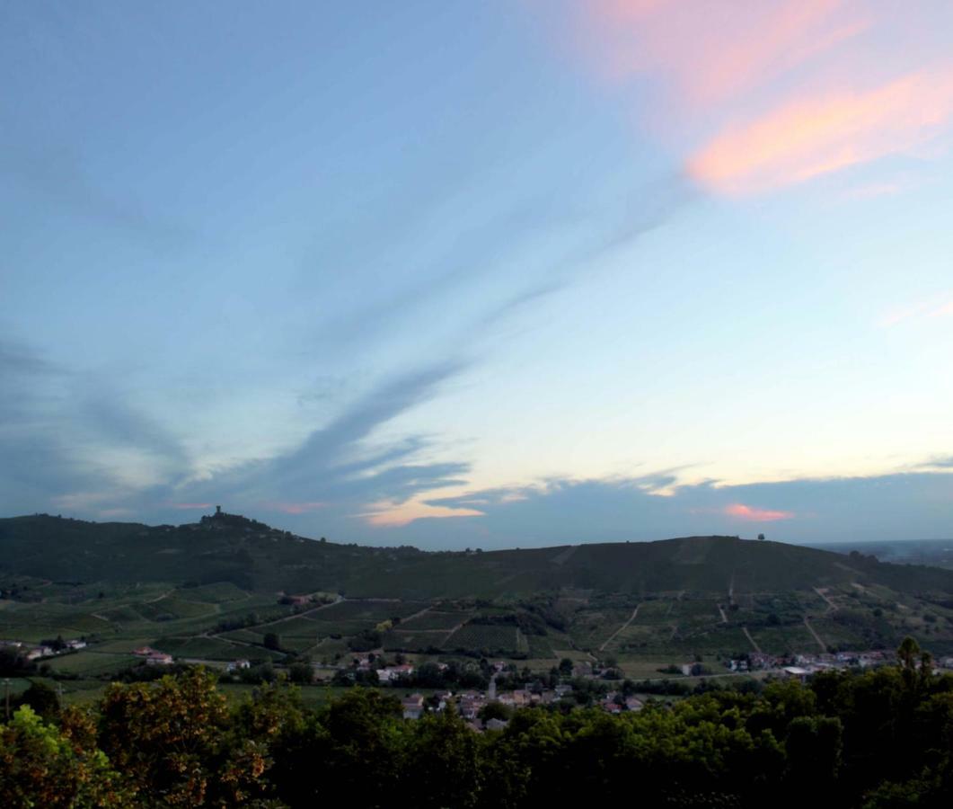 Delightful Home-Lovely Hill View Canneto Pavese Extérieur photo